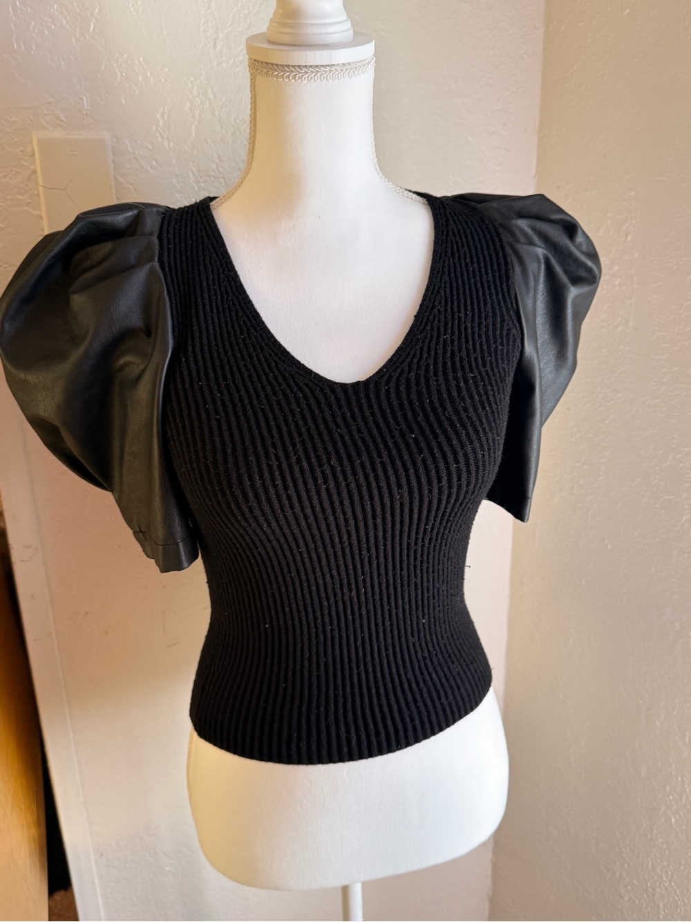 Express Black V-Neck Ribbed Sweater with Puff Faux-Leather Sleeves